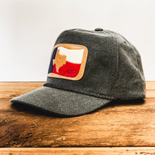 Load image into Gallery viewer, Leather Texas Flag Patch on Rope Hat - Hats - BIGGIETX (7308454690972)