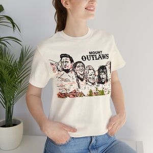 Mount Outlaws Short Sleeve T-Shirt - T-Shirt - BiggieTexas